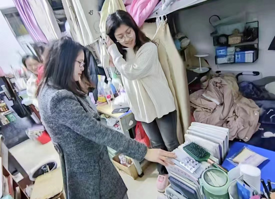 国产成人精品一区二区三区