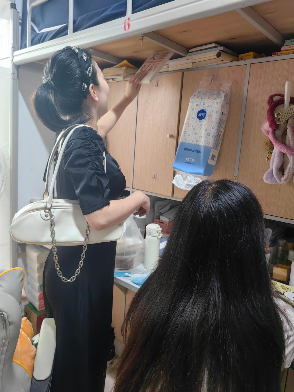 国产成人精品一区二区三区