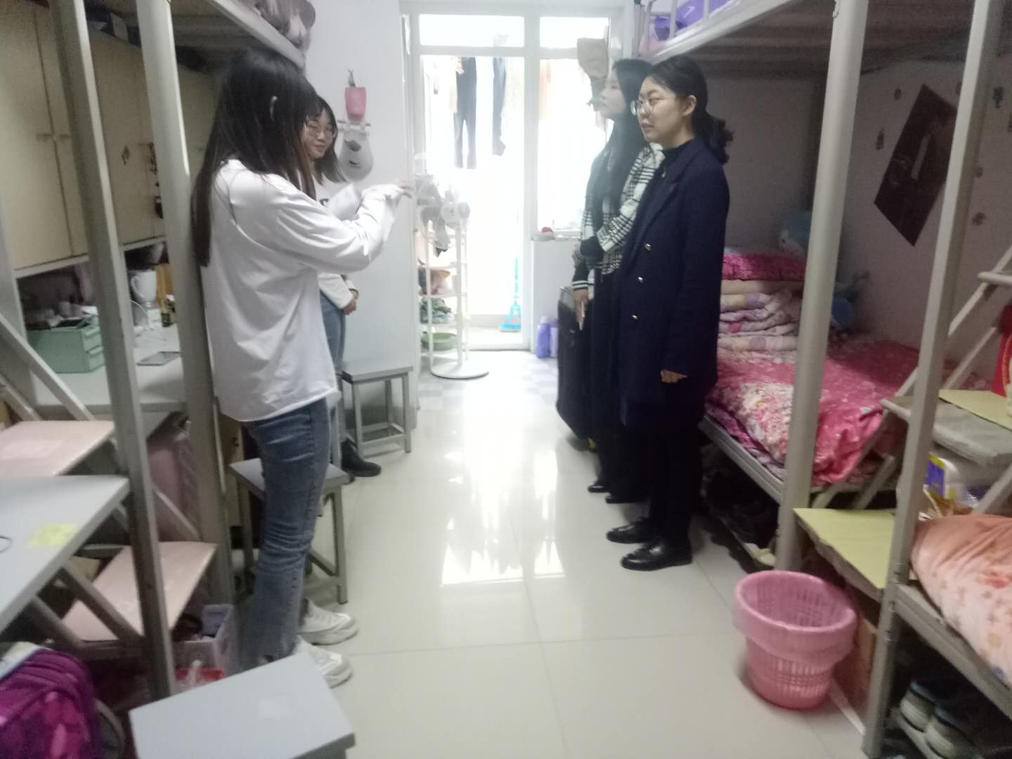 国产成人精品一区二区三区