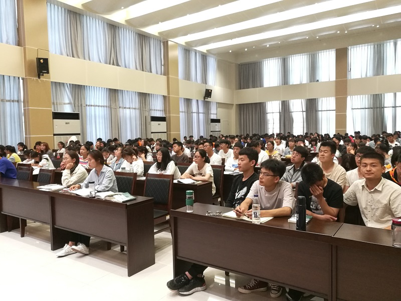 国产成人精品一区二区三区