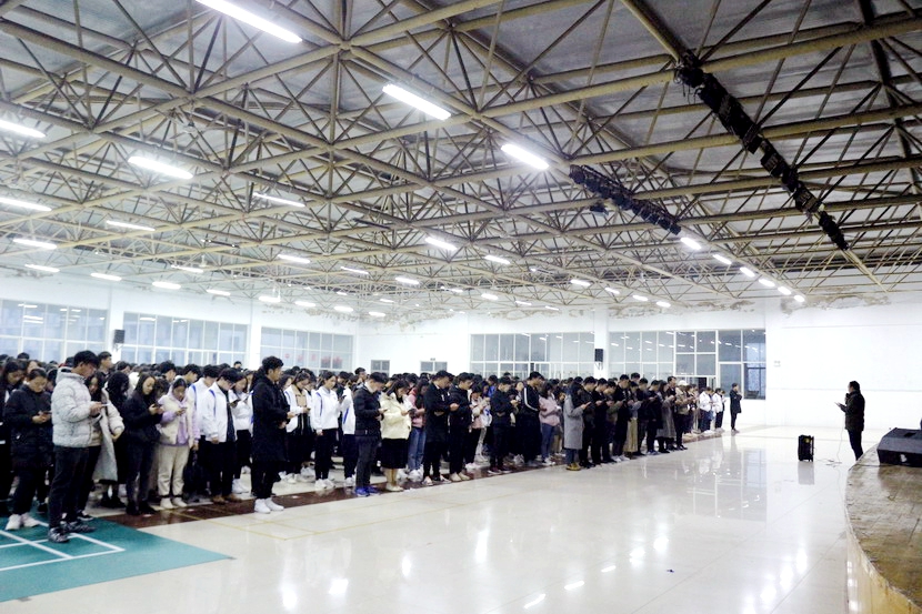 国产成人精品一区二区三区