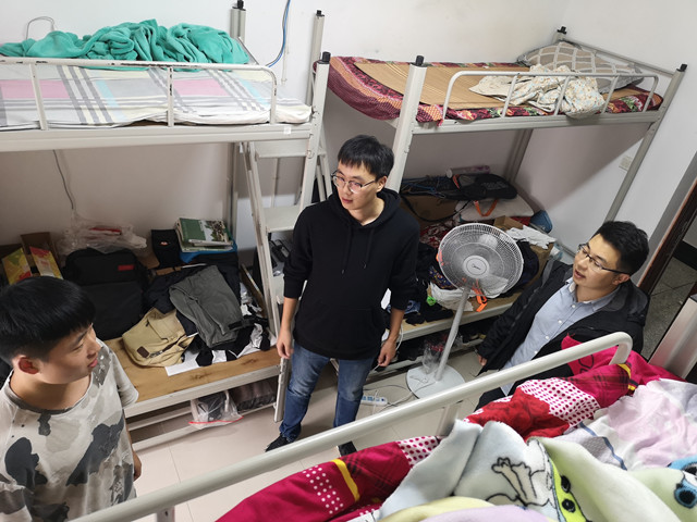 国产成人精品一区二区三区