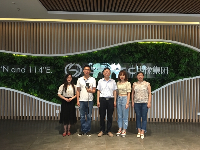 国产成人精品一区二区三区