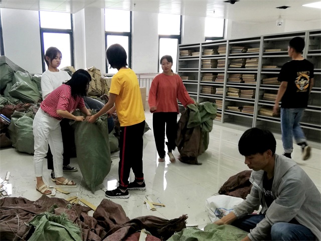 国产成人精品一区二区三区