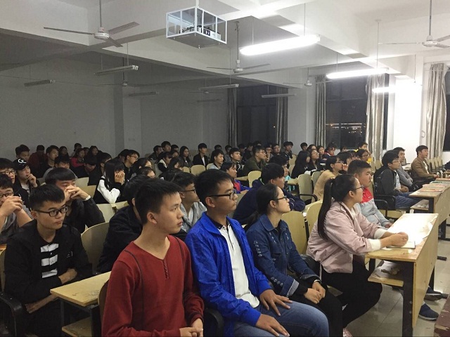 国产成人精品一区二区三区