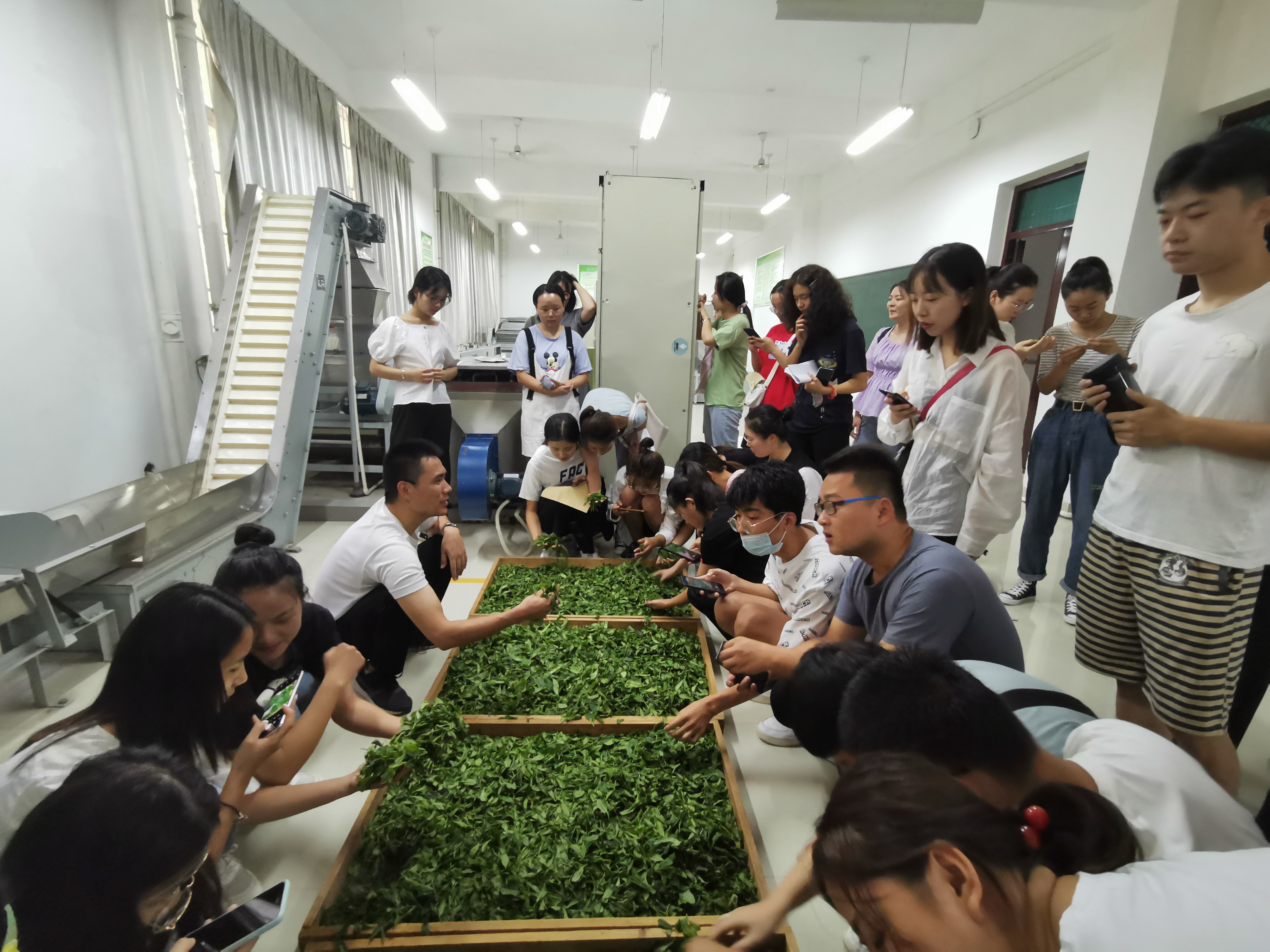 国产成人精品一区二区三区