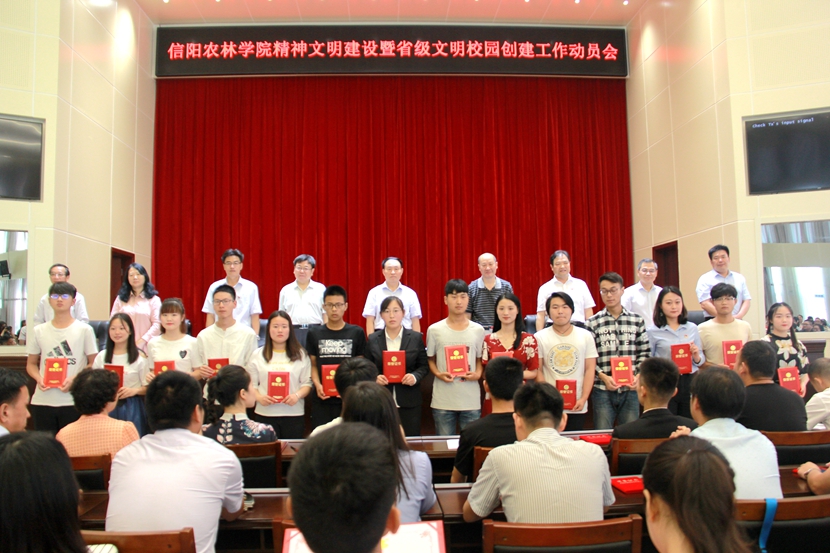 国产成人精品一区二区三区