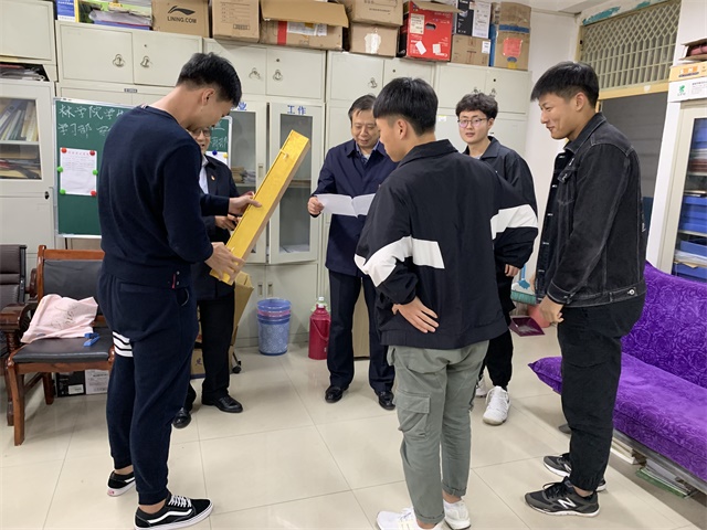 国产成人精品一区二区三区