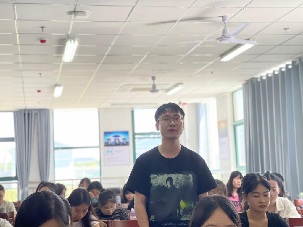 国产成人精品一区二区三区