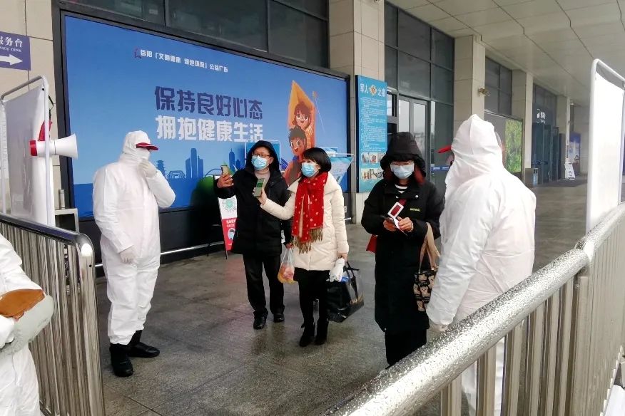 国产成人精品一区二区三区