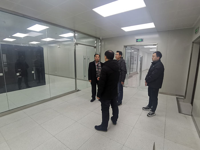 国产成人精品一区二区三区