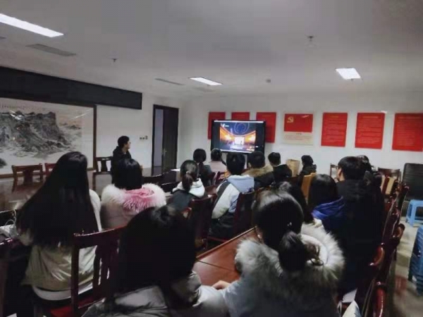 国产成人精品一区二区三区