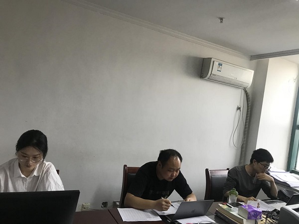 国产成人精品一区二区三区