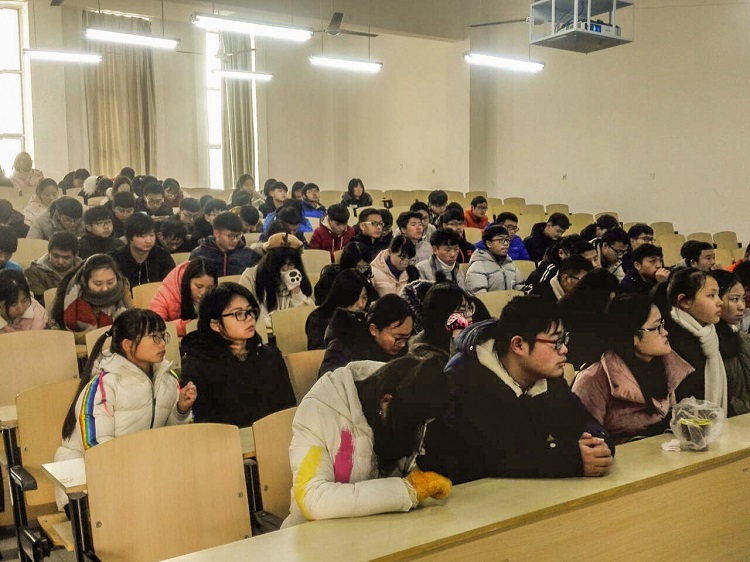 国产成人精品一区二区三区