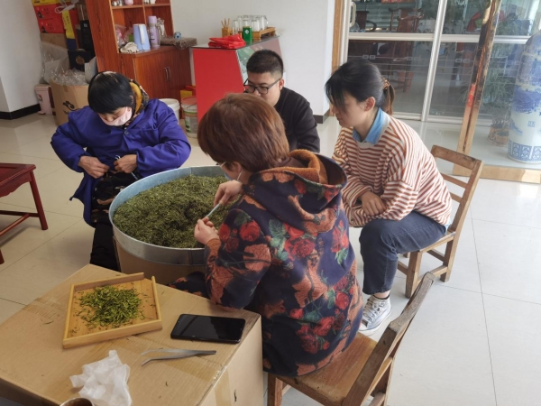 国产成人精品一区二区三区