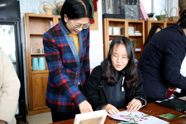 国产成人精品一区二区三区