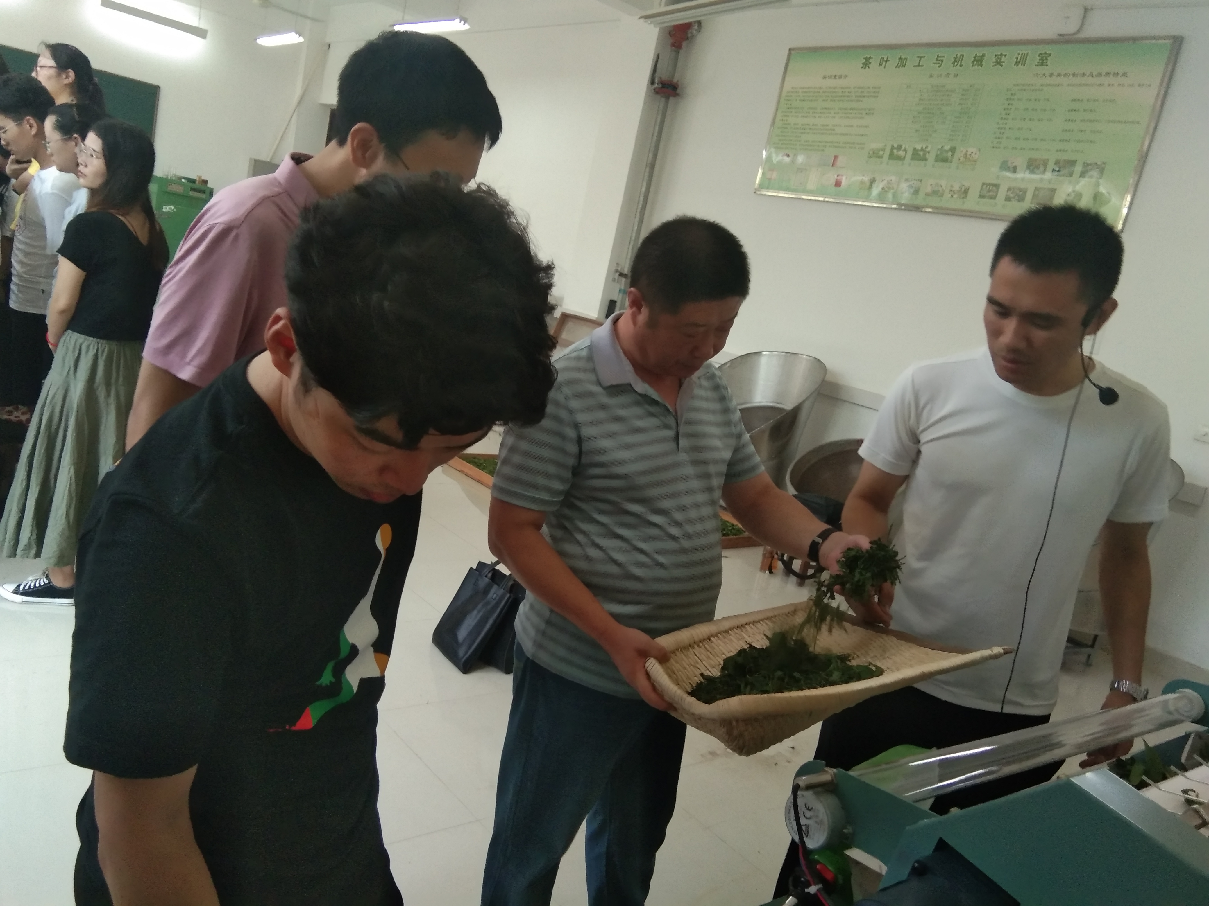 国产成人精品一区二区三区