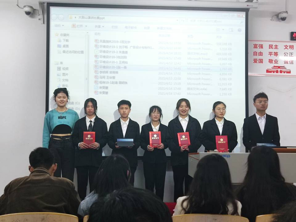 国产成人精品一区二区三区