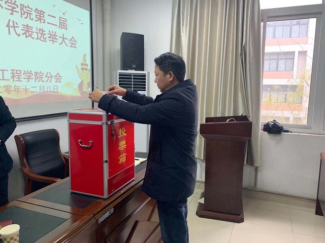 国产成人精品一区二区三区