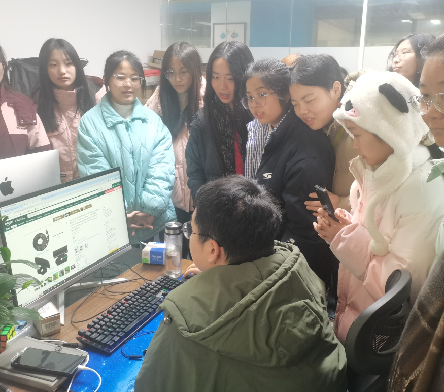 国产成人精品一区二区三区