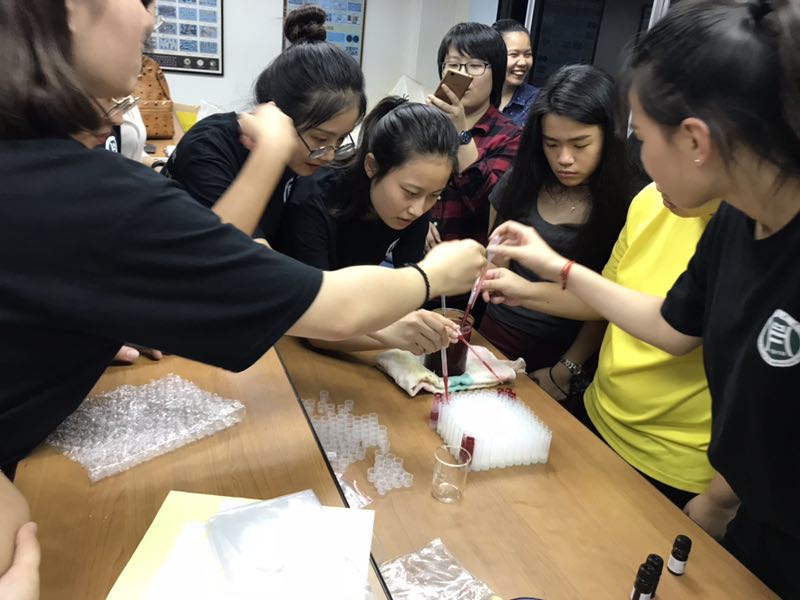 国产成人精品一区二区三区