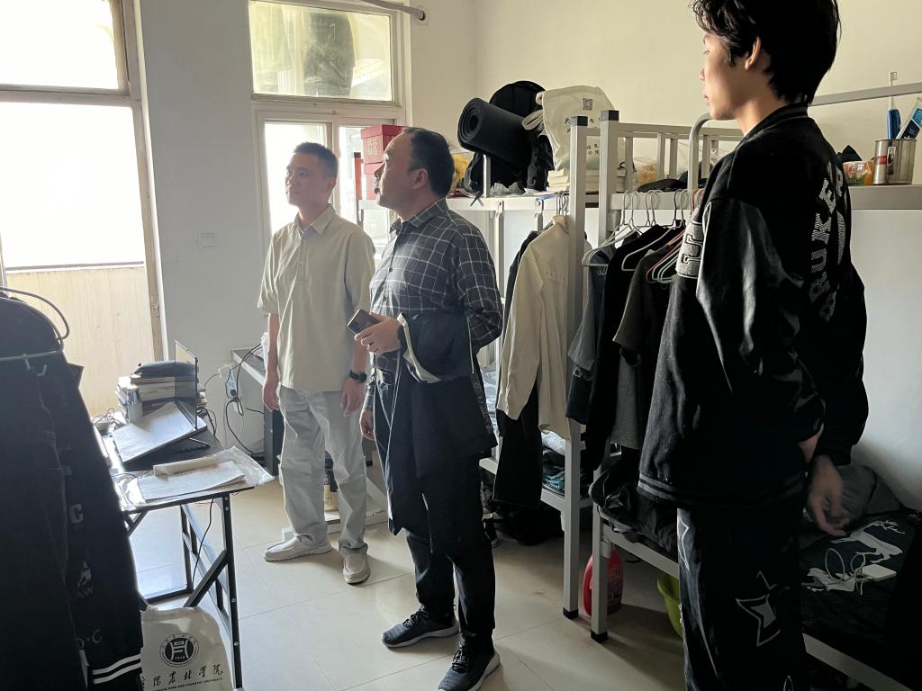 国产成人精品一区二区三区