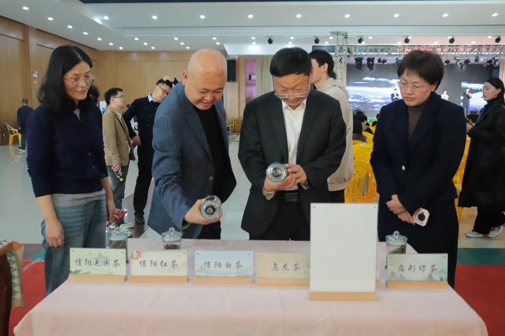 国产成人精品一区二区三区
