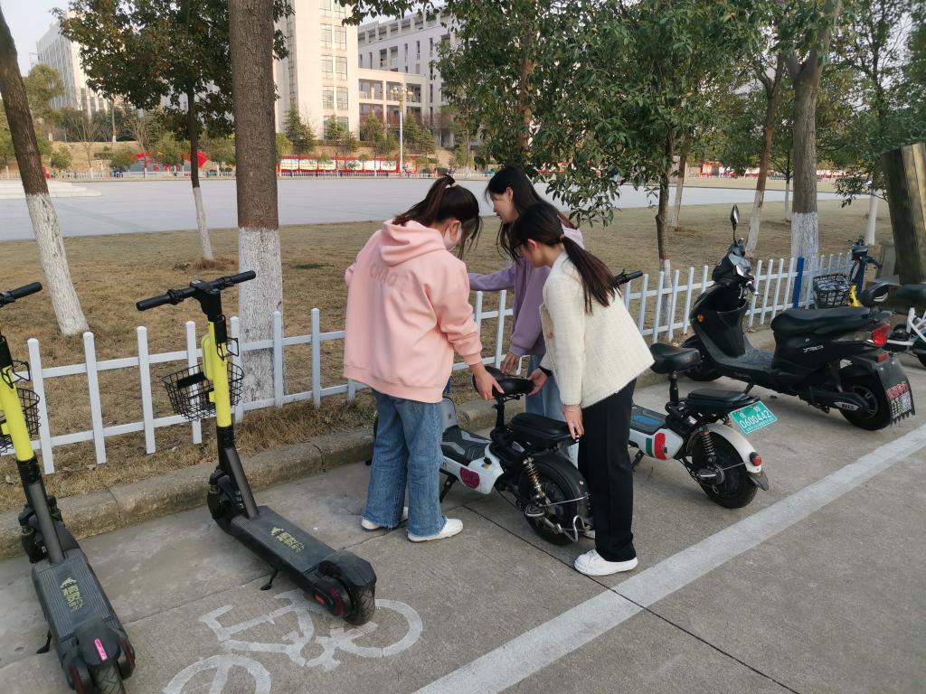 国产成人精品一区二区三区