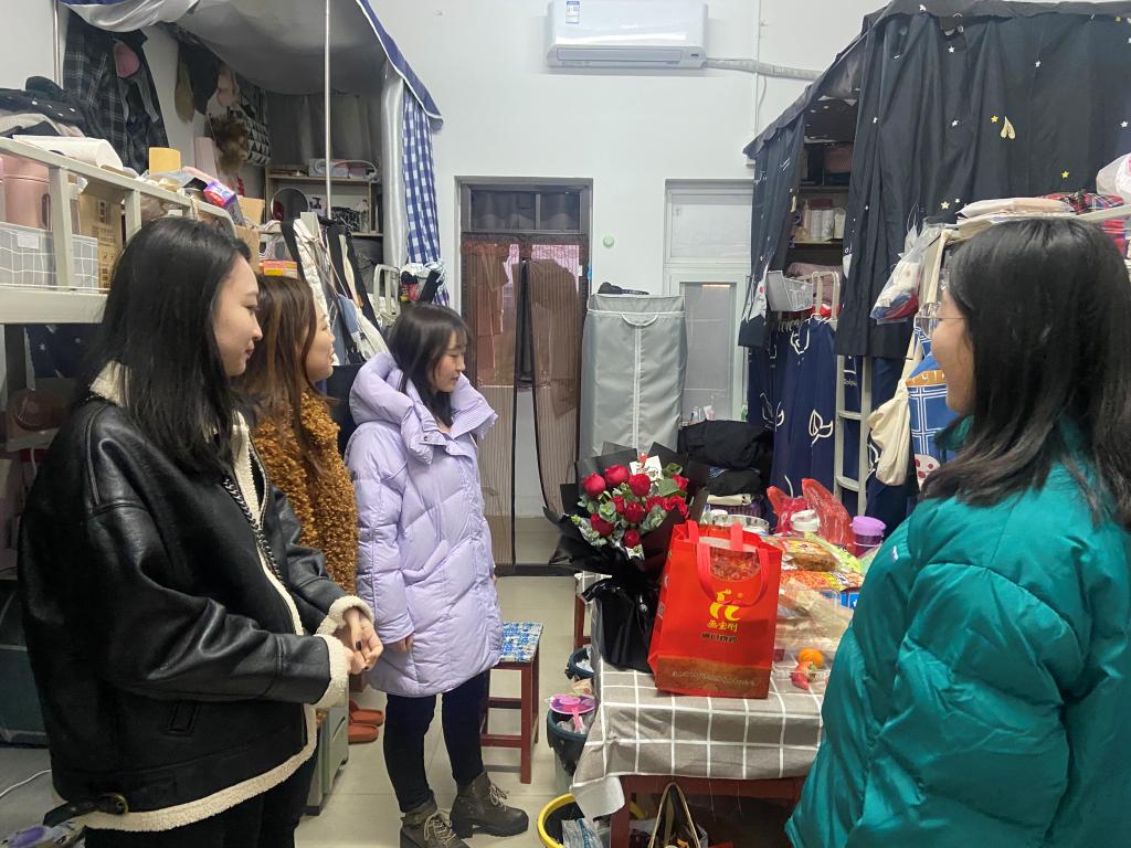 国产成人精品一区二区三区