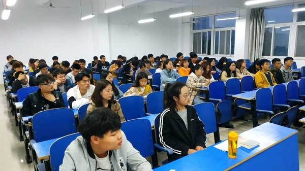国产成人精品一区二区三区
