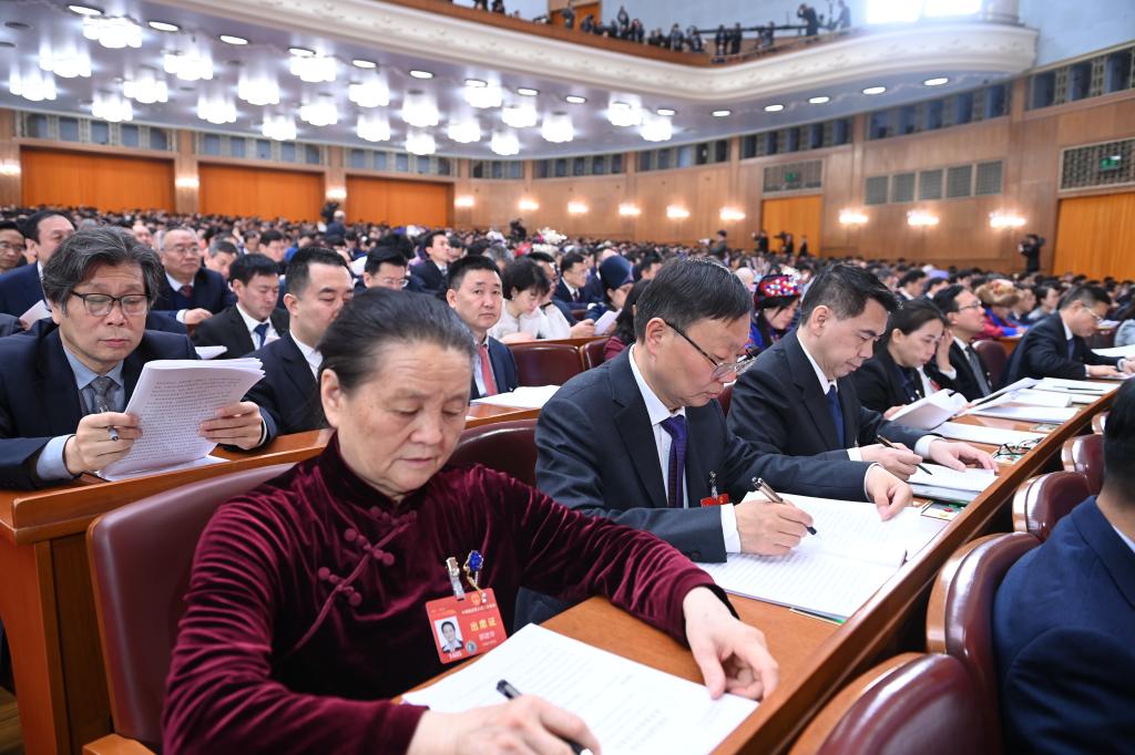 国产成人精品一区二区三区