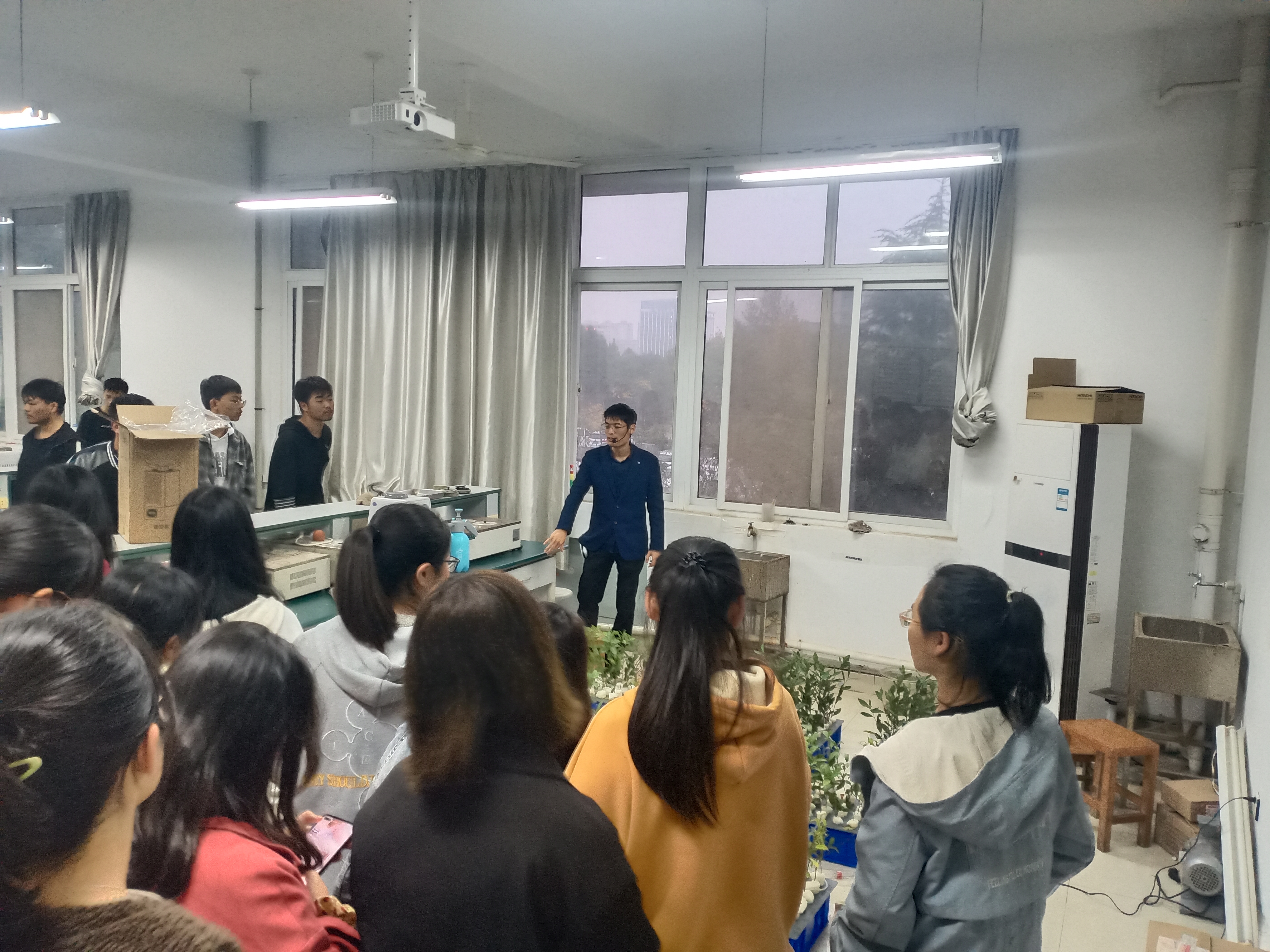 国产成人精品一区二区三区