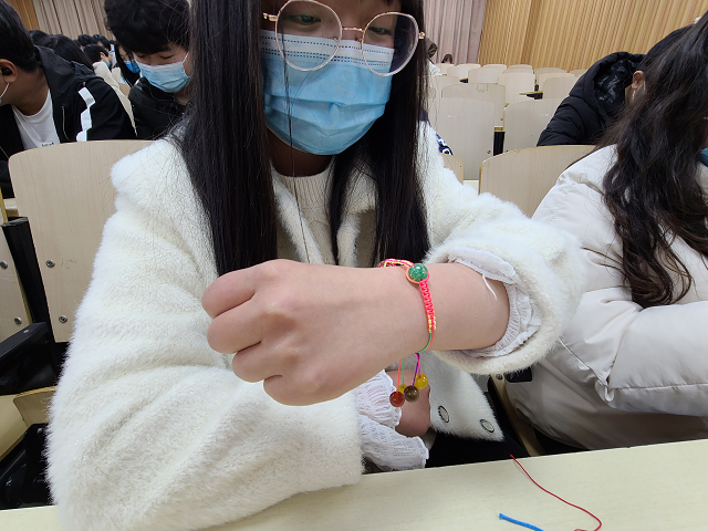 国产成人精品一区二区三区