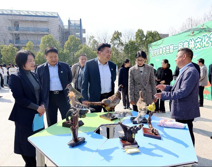 国产成人精品一区二区三区