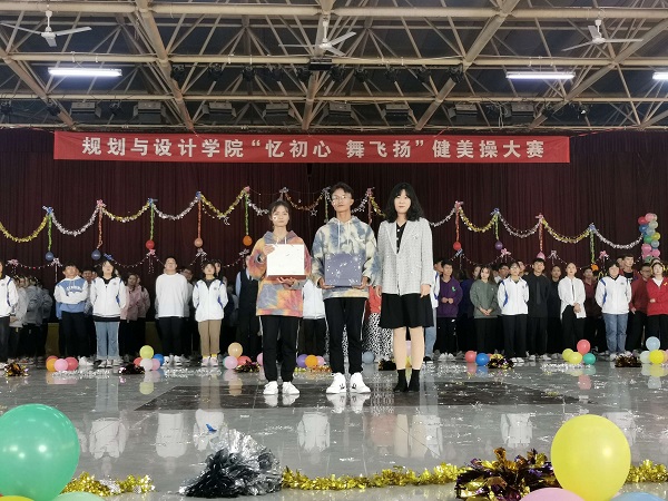 国产成人精品一区二区三区