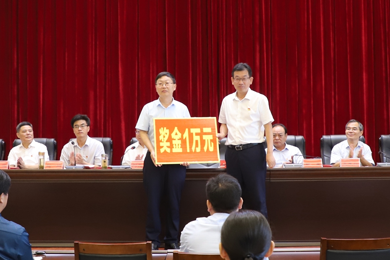 国产成人精品一区二区三区