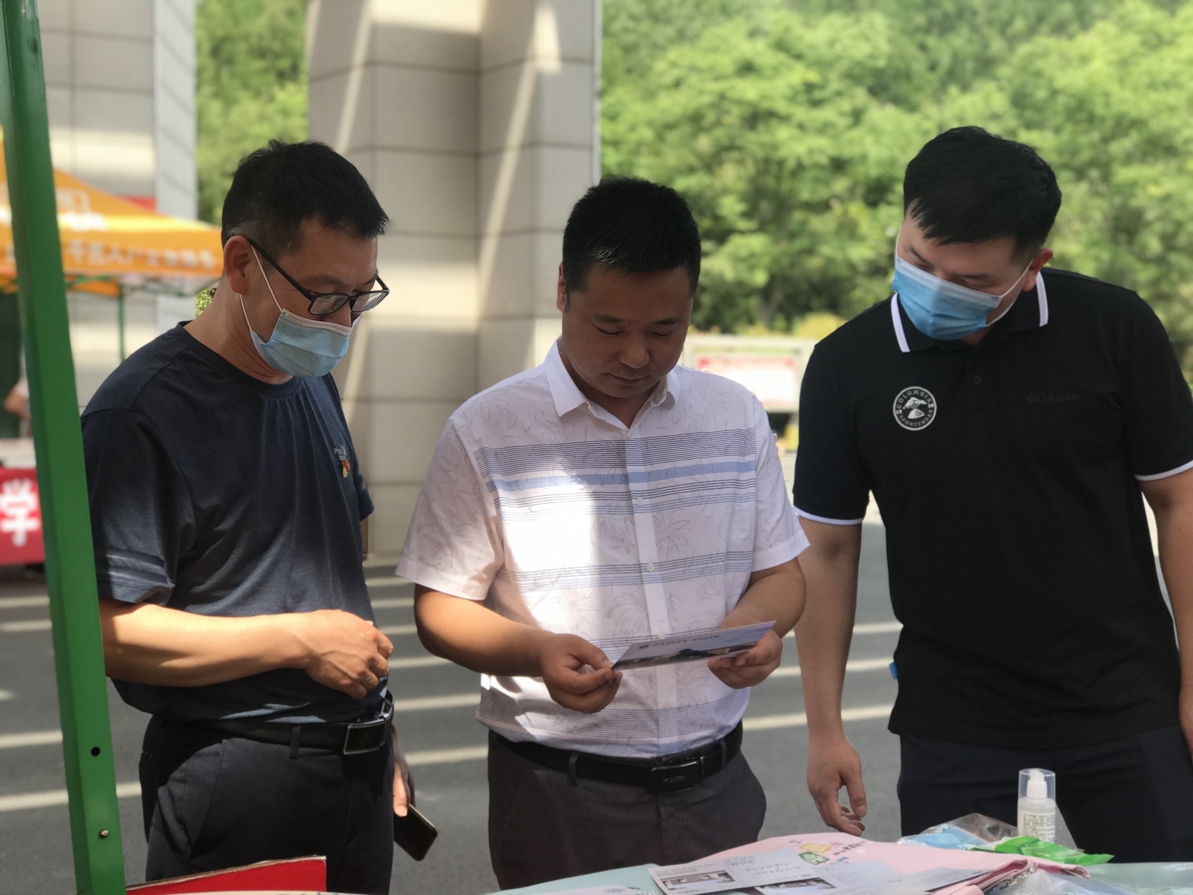 国产成人精品一区二区三区