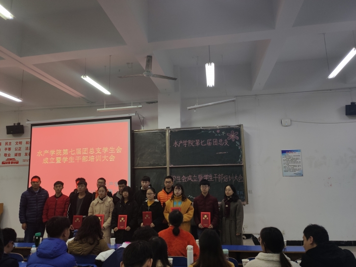 国产成人精品一区二区三区