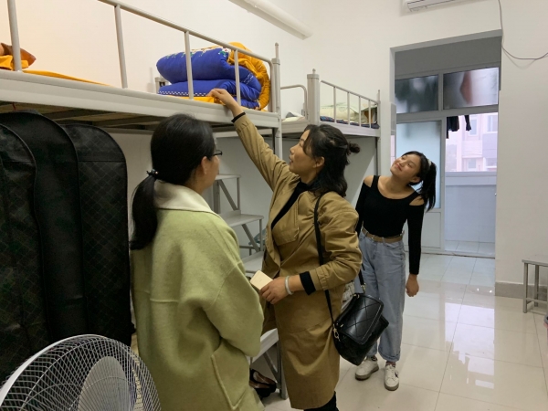 国产成人精品一区二区三区