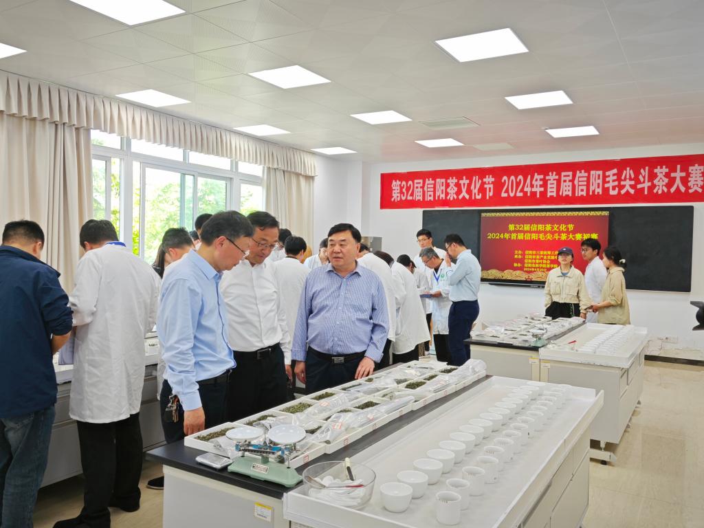 国产成人精品一区二区三区
