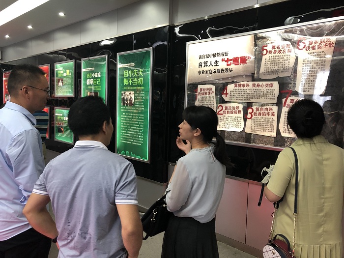 国产成人精品一区二区三区