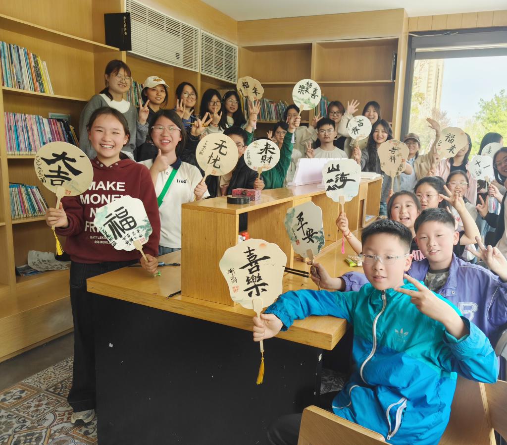 国产成人精品一区二区三区