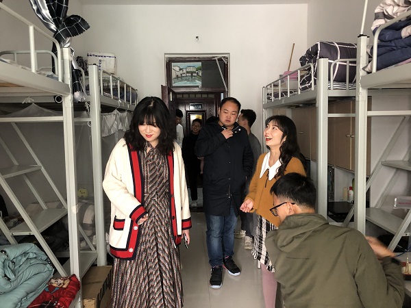 国产成人精品一区二区三区