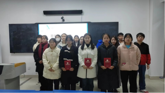 国产成人精品一区二区三区