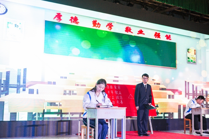 国产成人精品一区二区三区