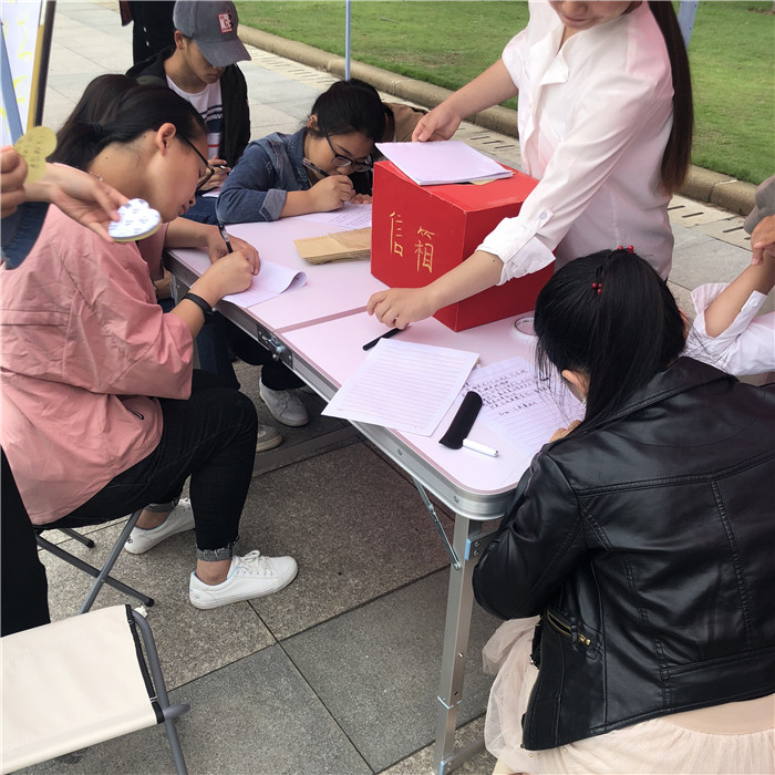 国产成人精品一区二区三区