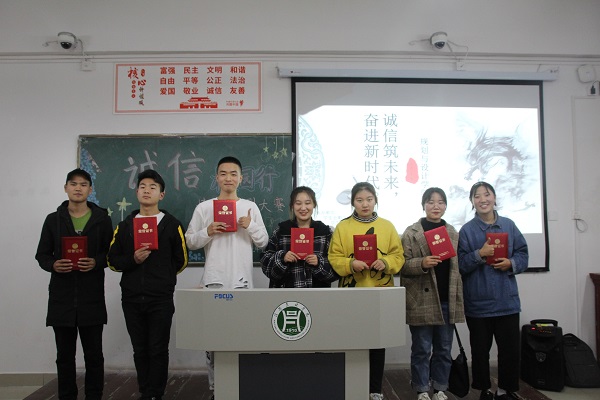 国产成人精品一区二区三区