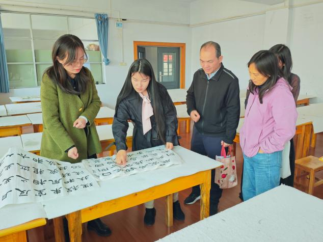 国产成人精品一区二区三区