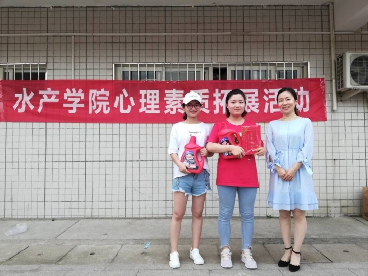 国产成人精品一区二区三区