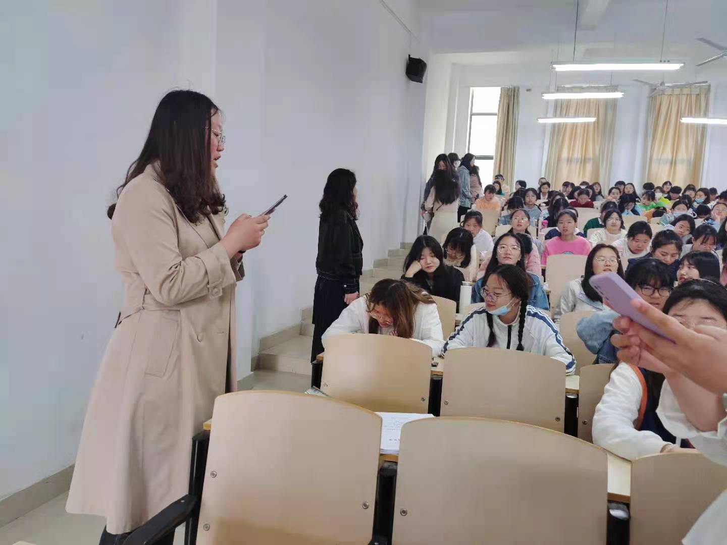国产成人精品一区二区三区